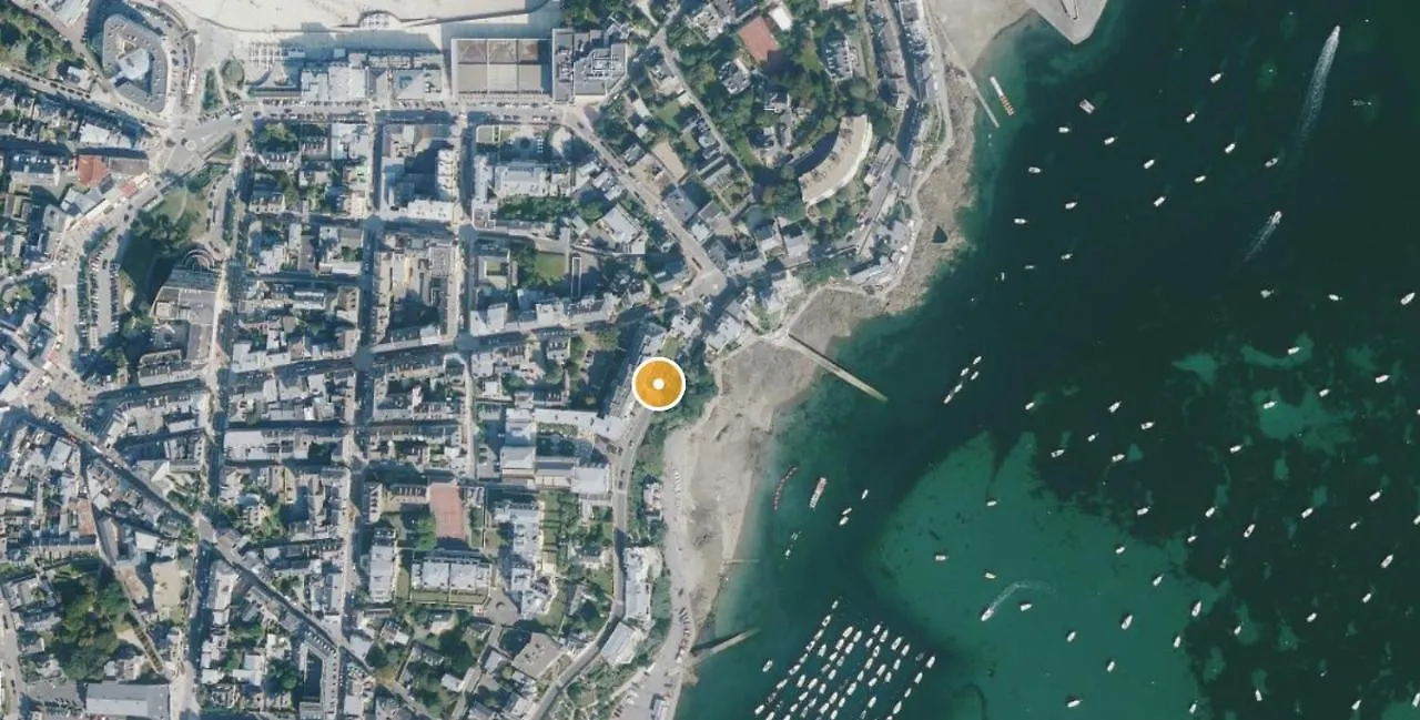 Rosa*Studio *Belle Vue Mer*Dinard* France